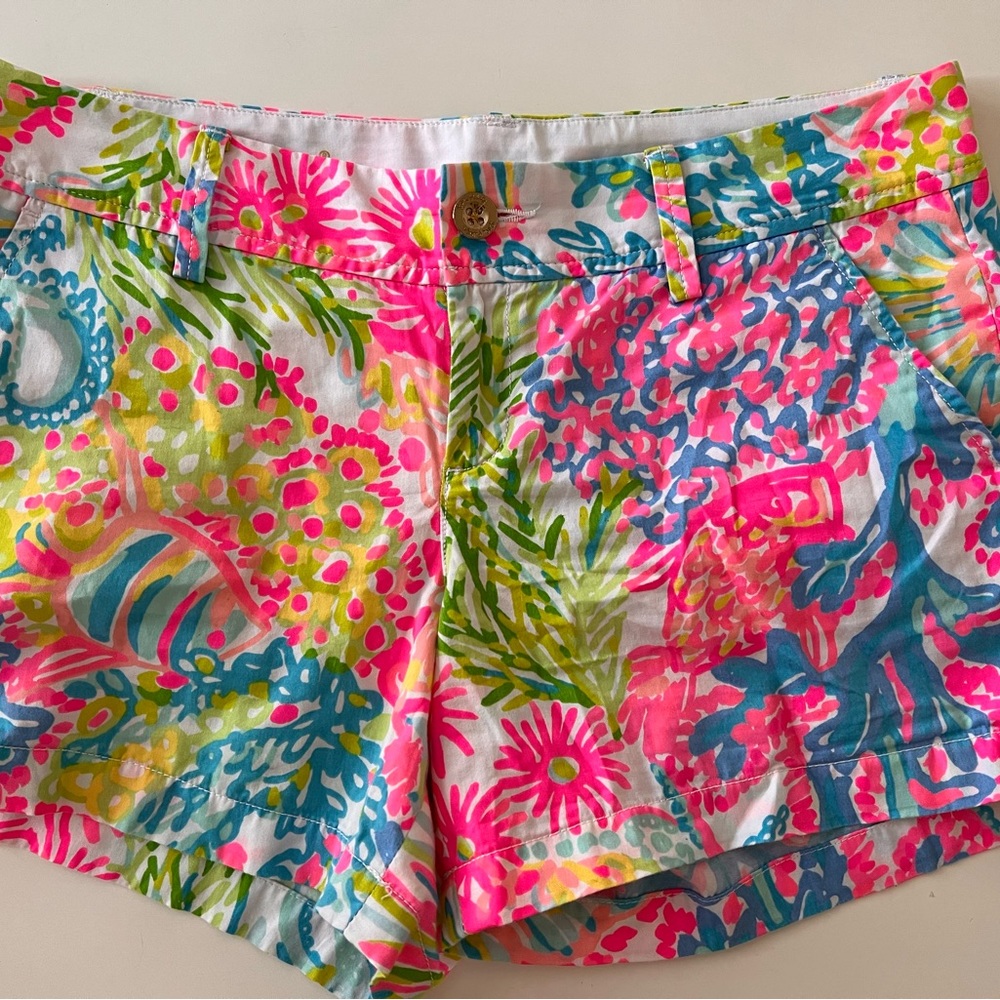 Women’s Lilly Pulitzer shorts size 10.  Callahan Short.